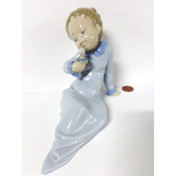 lladro BABY With PACIFIER FIGURINE 8" Child #5099 Porcelain 1980 5th Mark Spain! - Picture 6 of 9